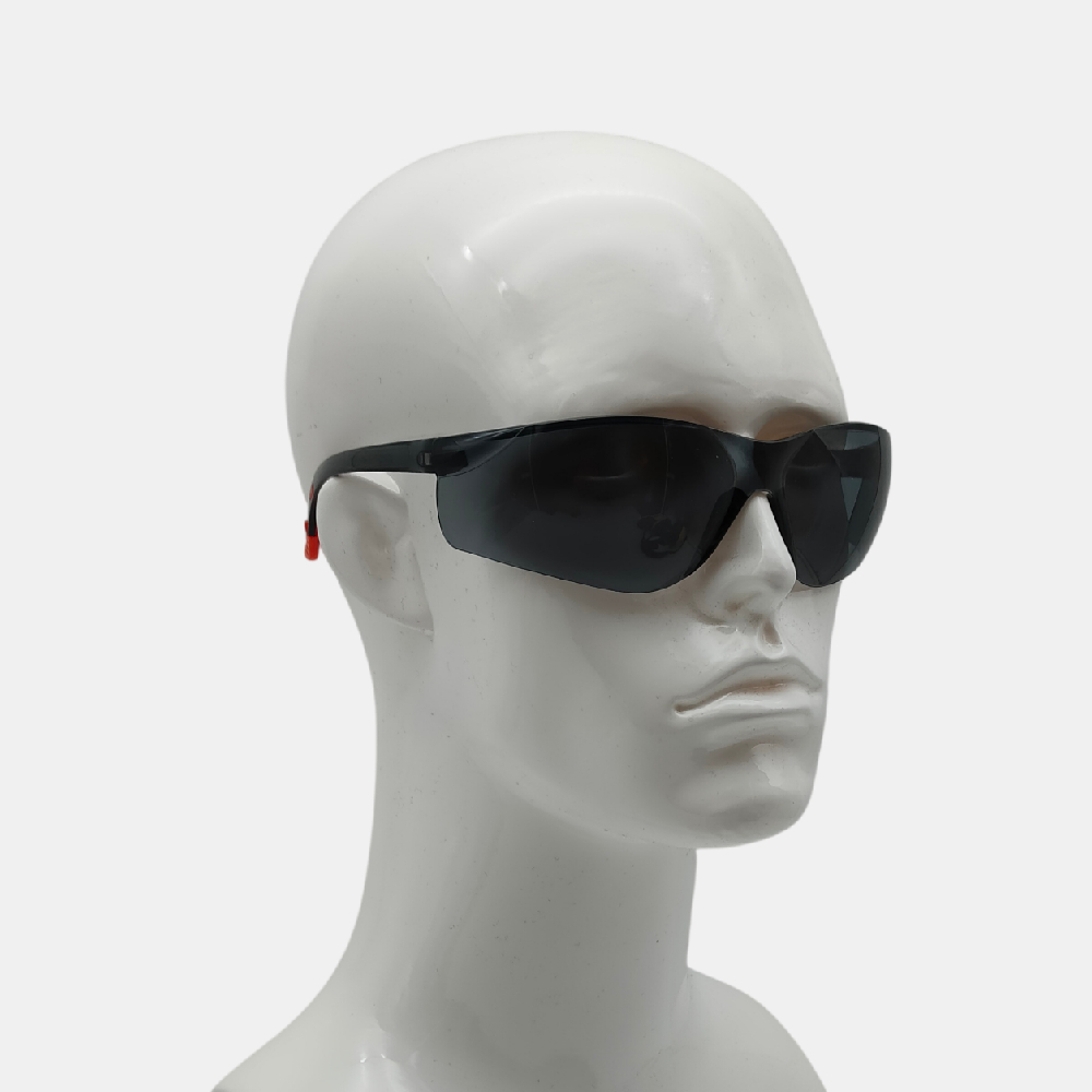 glasses-mannequin-3